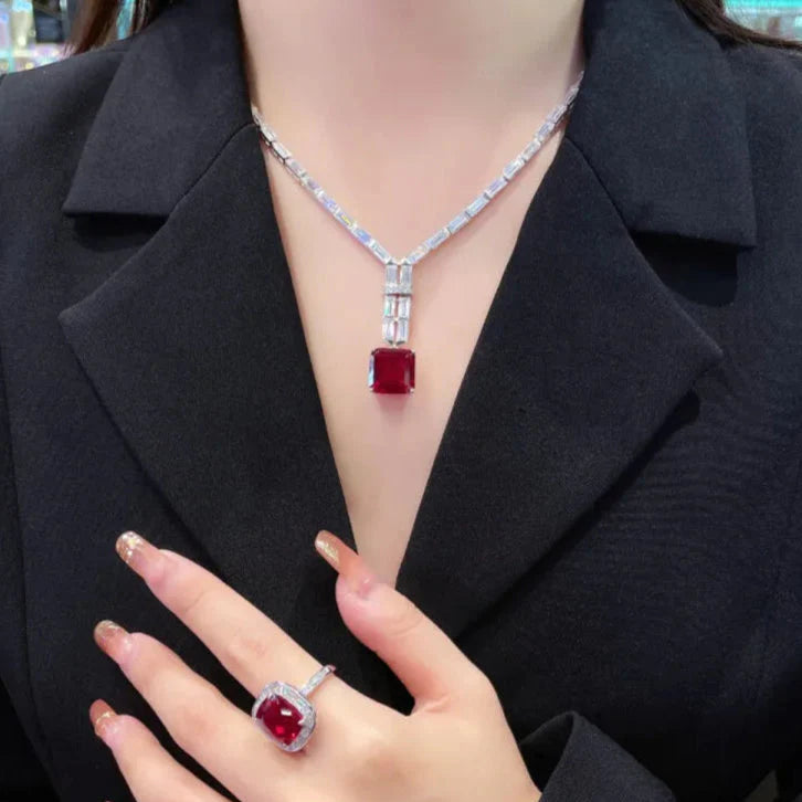 Fine Jewelry 925 Sterling Silver Gold-Plated Pendant Necklace with Cultivated Pigeon Blood Ruby – Elegant Gift for Women