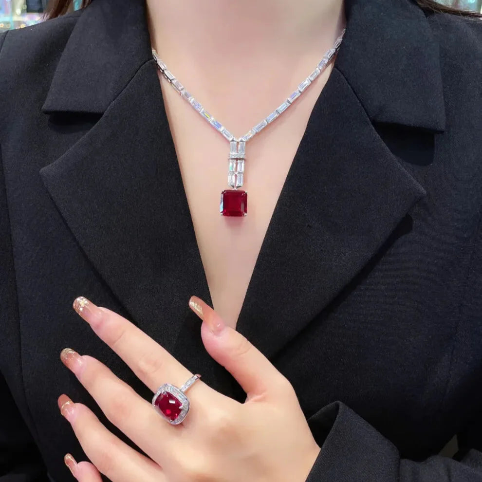 Fine Jewelry 925 Sterling Silver Gold-Plated Pendant Necklace with Cultivated Pigeon Blood Ruby – Elegant Gift for Women