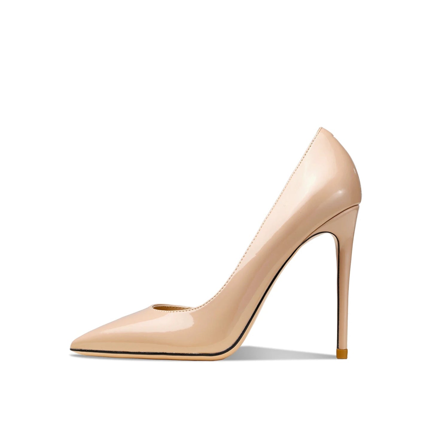 Beige high-heeled shoe with 'Suyymakk' branding on a white background