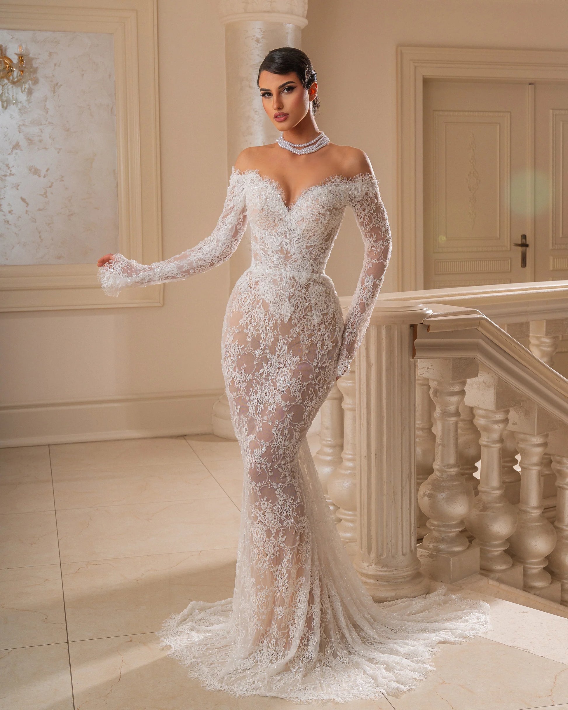 Lace Mermaid Wedding Dress with Long Sleeves and Sweetheart Neckline
