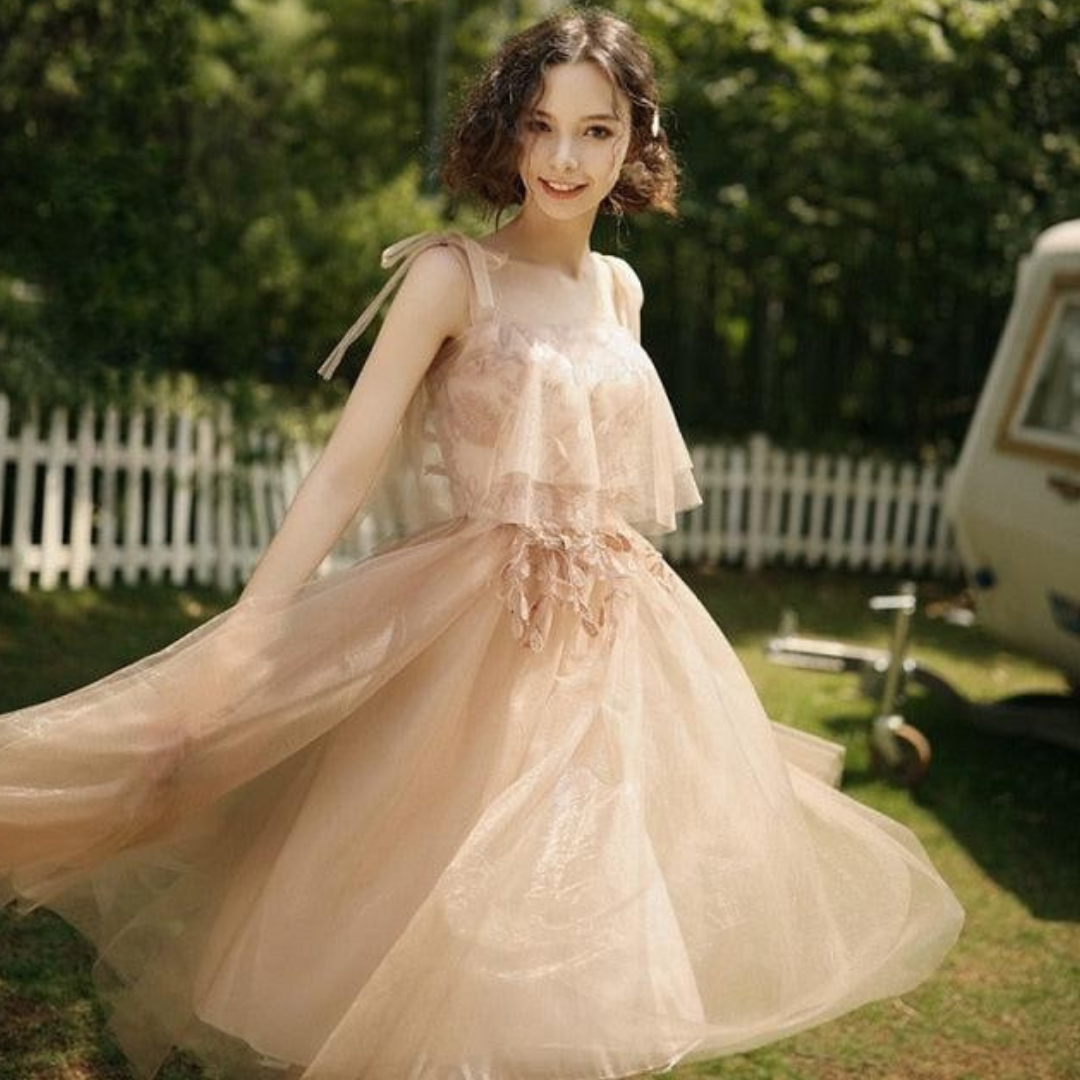 Pearls Embroidery Vintage Lace Tulle Knee-Length Bridesmaids Dress