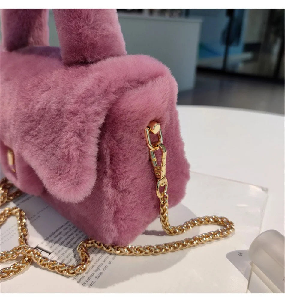Lamb Fur Women’s Small Handbag – Soft Plush Chain Shoulder Bag & Fluffy Everyday Clutch