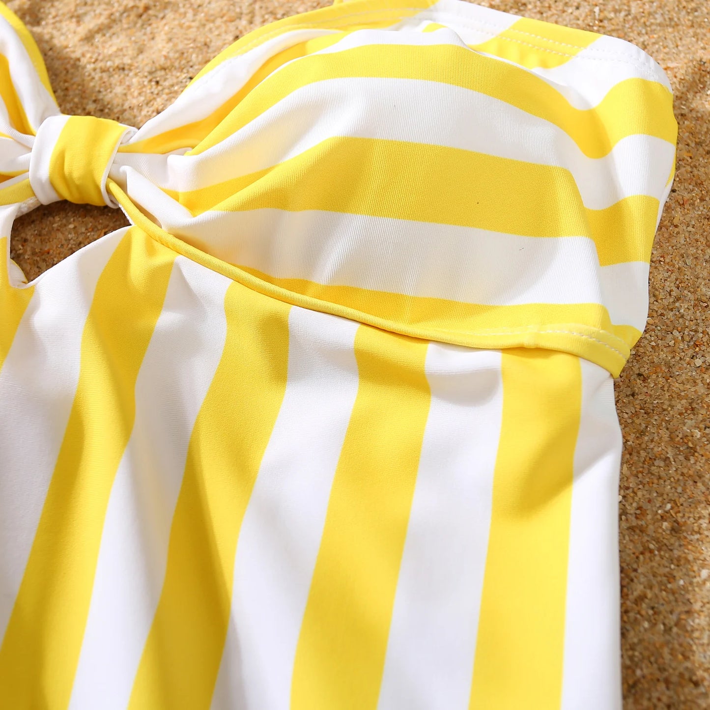 Family Swimsuit Mother Daughter Swimwear Father Son Swim Shorts 2023 Summer Striped Mom And Daughter Bikini Suit Matching Outfit