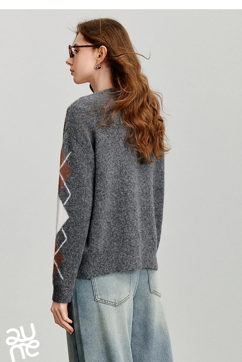 Women Knitted Sweater 2025 Autumn New Grid Pattern V Neck Single Breasted Button Knitted Cardigan Coat Gray