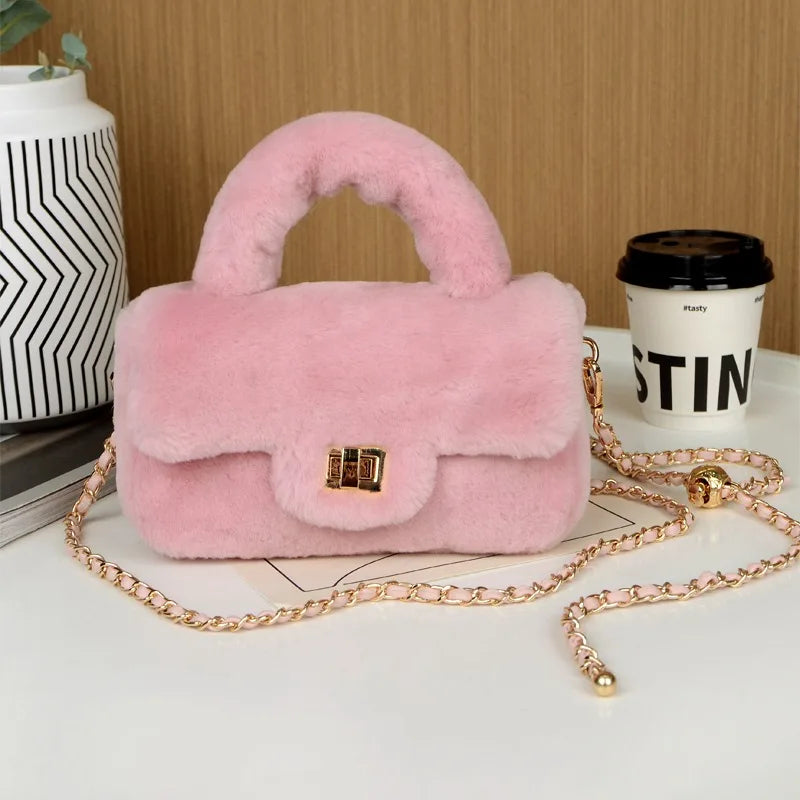 Lamb Fur Women’s Small Handbag – Soft Plush Chain Shoulder Bag & Fluffy Everyday Clutch