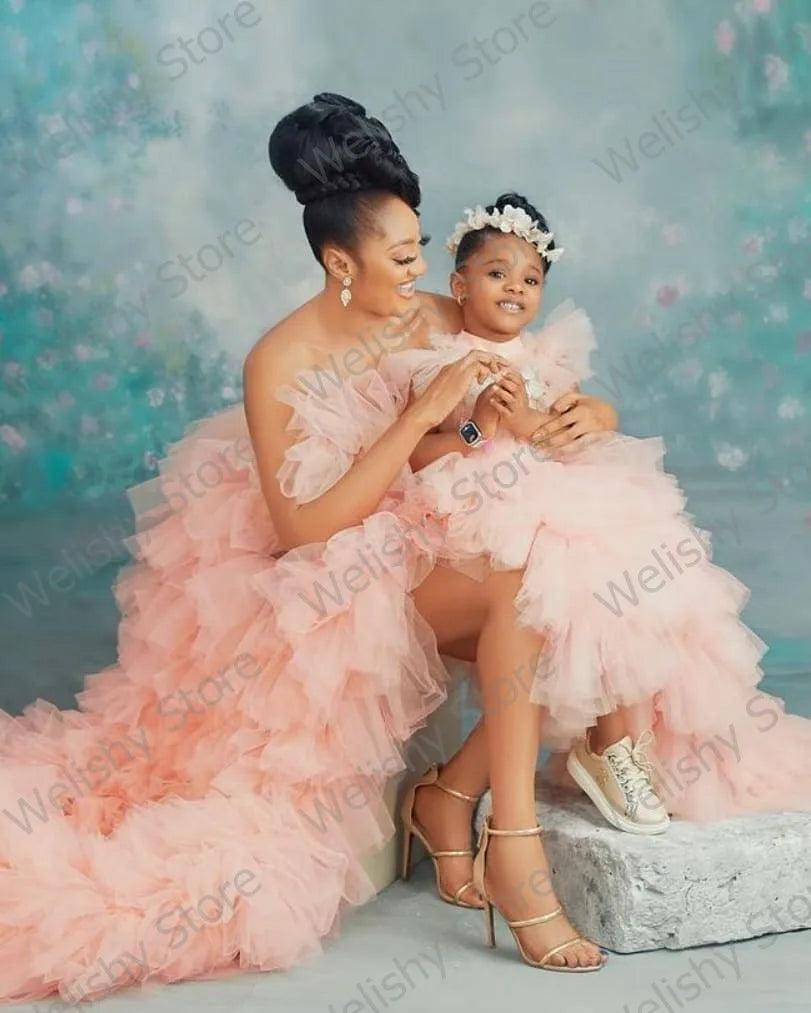 Classic Puffy Strapless Hi Low Tulle Dresses For Mother and Daughter Tiered Ruffled Pleated Long Dress Women Photo Shoot