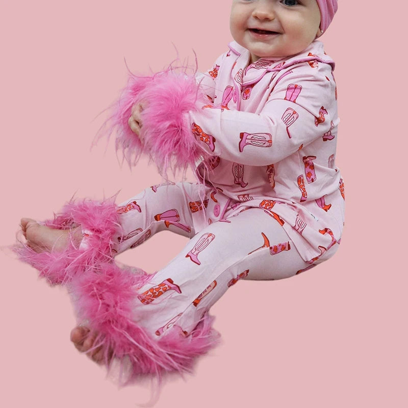 Christmas Mom and Me Matching Cowgirl Pajamas Set — Boot Print Long Sleeve Top & Pants Family Loungewear