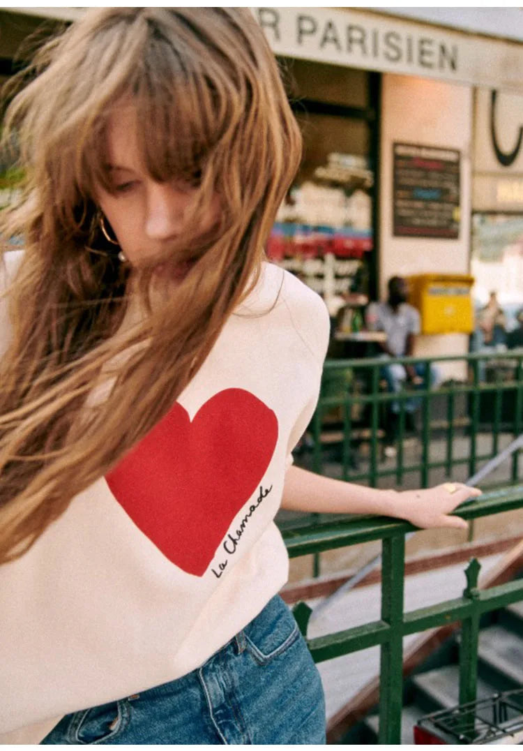Women Heart-Shaped Print Sweatshirt - Perfect for Valentine’s Day