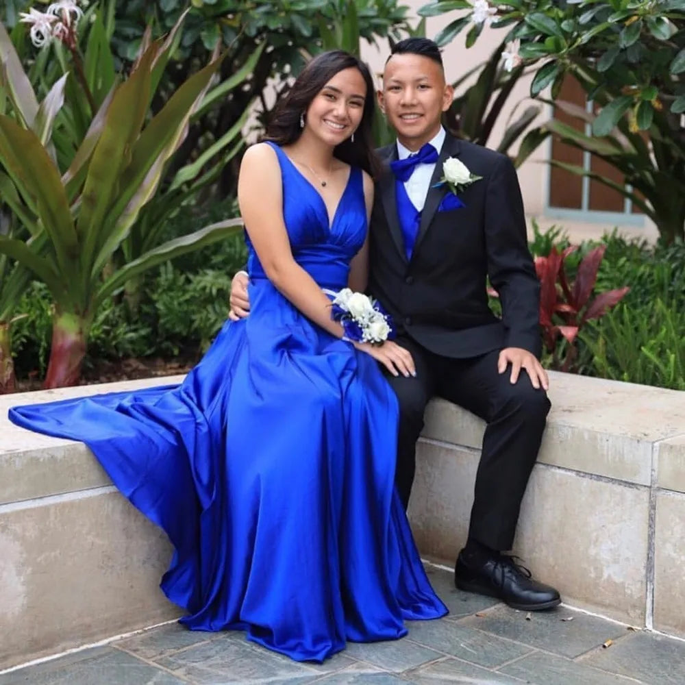 Champagne Gold Bridesmaid Dress – Elegant V-Neck Satin Chiffon Gown for Wedding, Prom & Formal Events