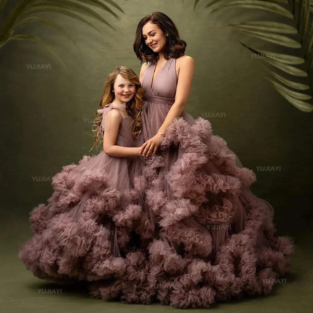 Party wear gown for mom and daughter best sale