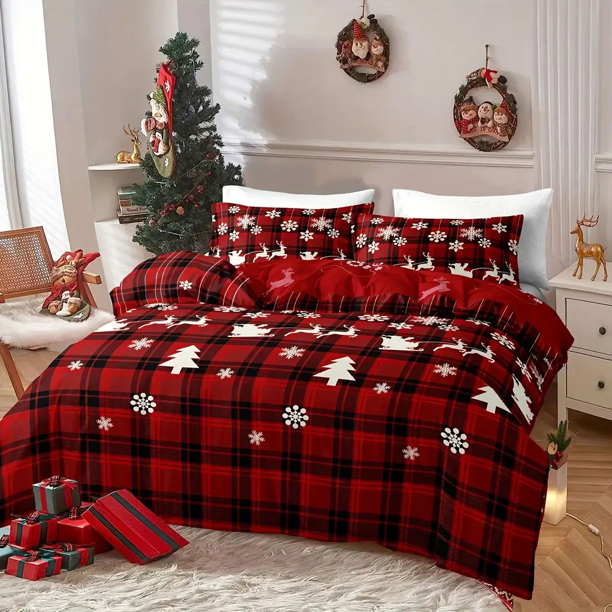 3-Piece Christmas Duvet Cover Set – Soft, Breathable, Hypoallergenic Fabric with Checkered Elk and Snowflake Print