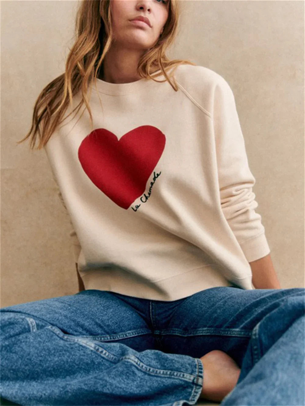 Women Heart-Shaped Print Sweatshirt - Perfect for Valentine’s Day