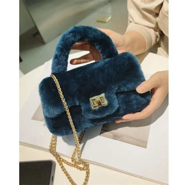 Lamb Fur Women’s Small Handbag – Soft Plush Chain Shoulder Bag & Fluffy Everyday Clutch