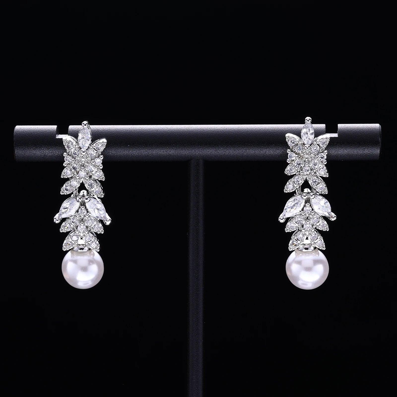 4-Piece Cubic Zirconia and Pearl Jewelry Set - Perfect for Weddings, Parties, and Dubai Bridal Looks