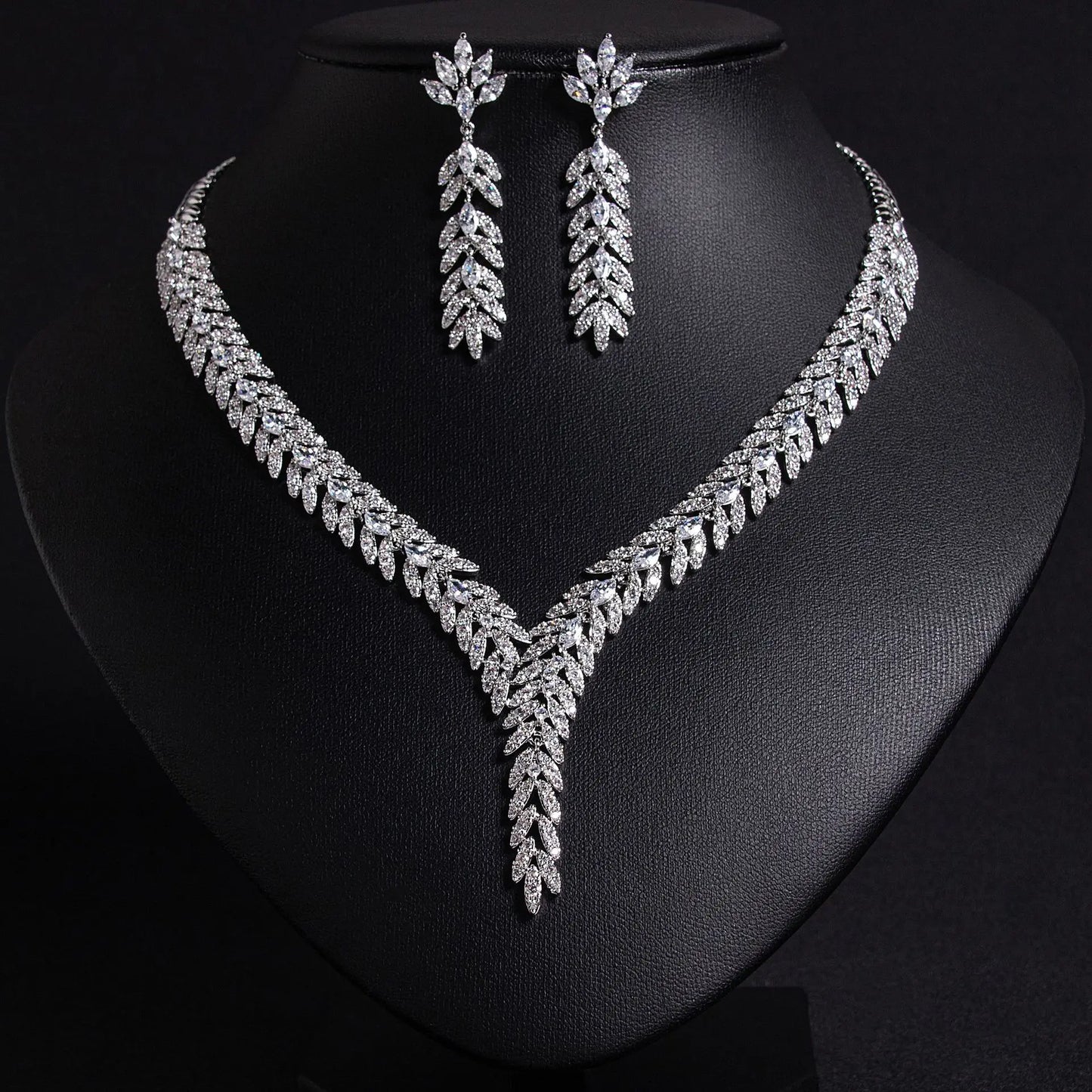 Cubic Zirconia Luxury Women's Jewelry Set – Necklace & Earrings for Wedding, Party, or Holiday Gift