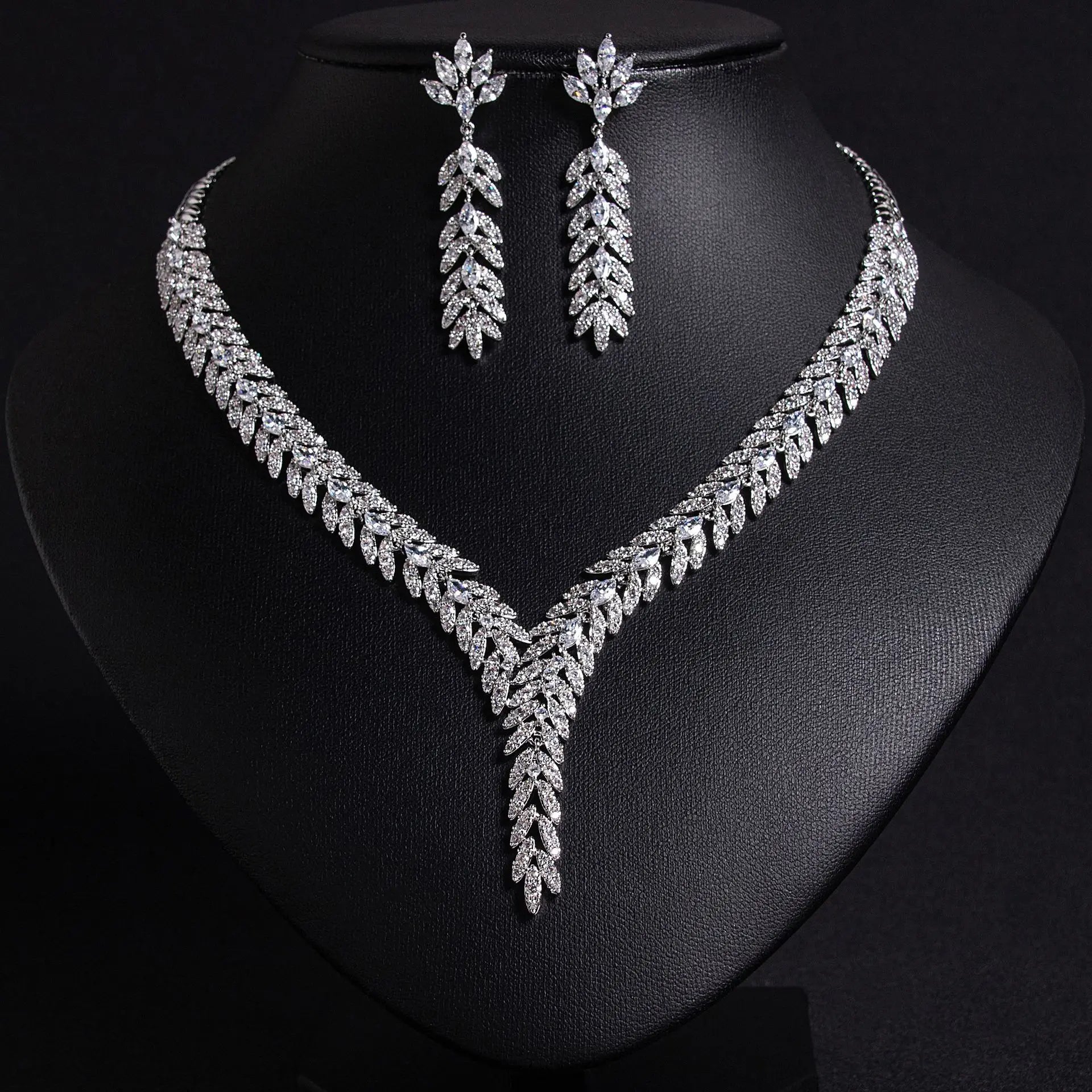 Cubic Zirconia Luxury Women's Jewelry Set – Necklace & Earrings for Wedding, Party, or Holiday Gift
