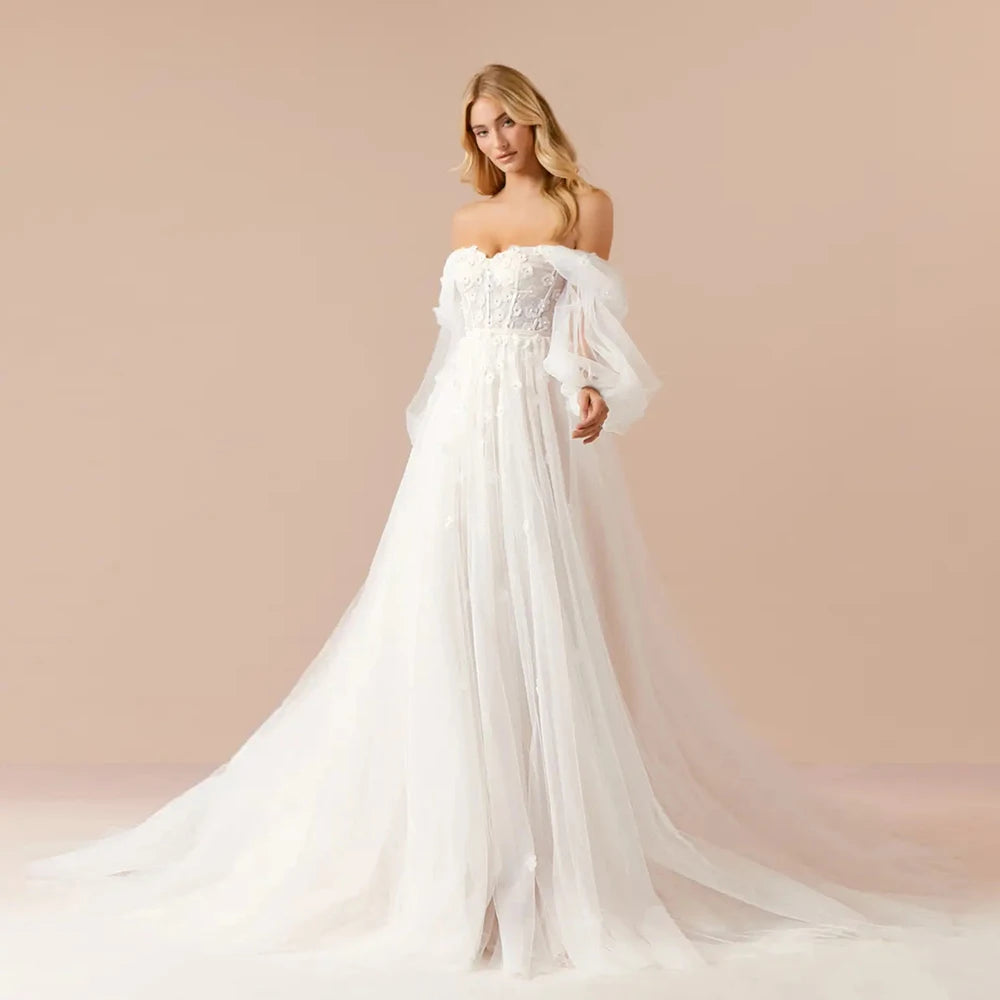 Modern Strapless Ivory Wedding Dress with Lace Off-Shoulder Sleeves and Soft Tulle Court Train