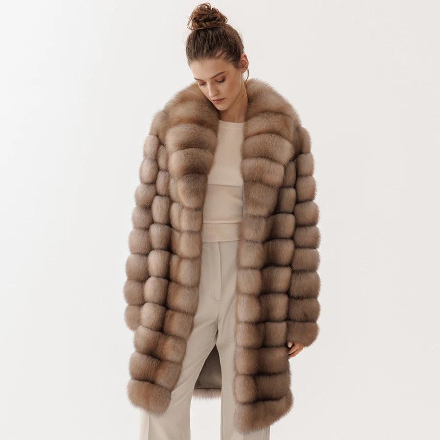 Women’s Luxury Natural Fox Fur Coat – Long Lapel Wint...