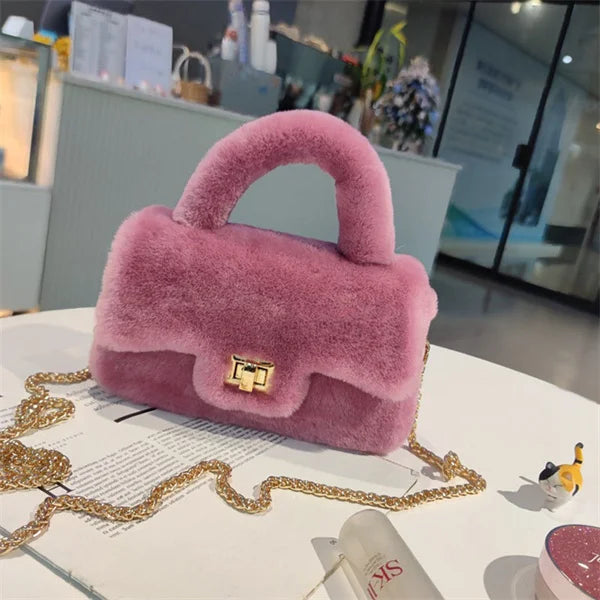 Lamb Fur Women’s Small Handbag – Soft Plush Chain Shoulder Bag & Fluffy Everyday Clutch