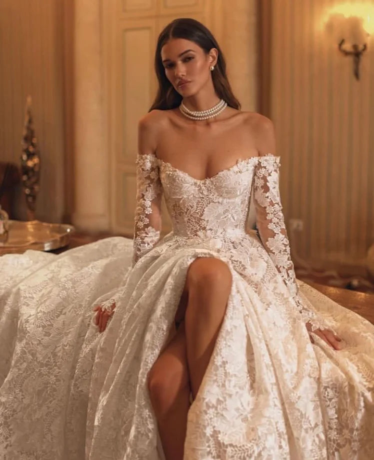 Luxury Vintage A-Line Lace Wedding Dress – Off-the-Shoulder, Long Sleeve, Chic & Customizable Bridal Gown