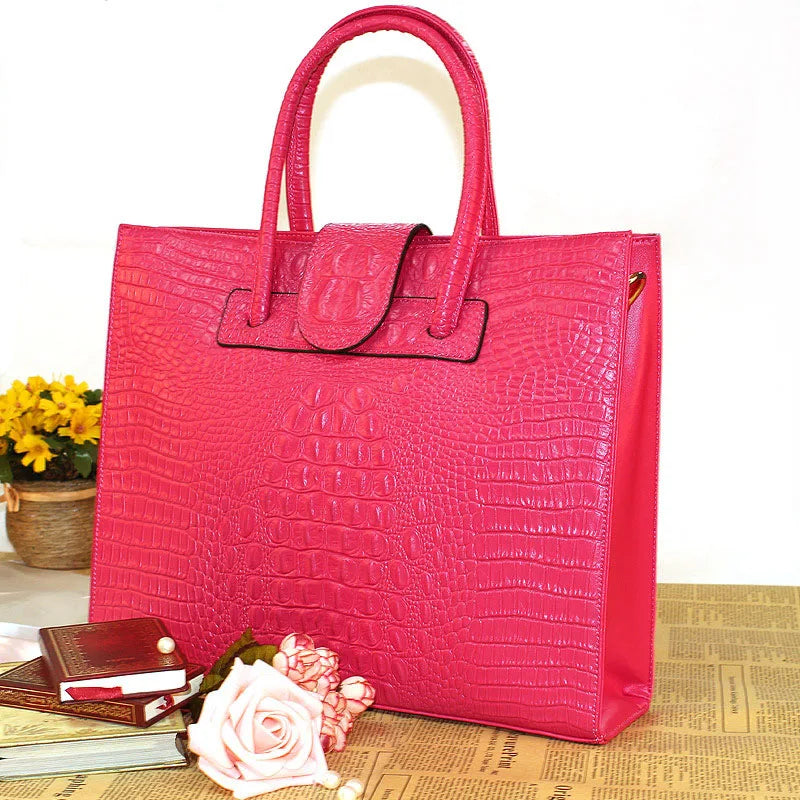 Exquisite Crocodile Pattern Genuine Leather Women's Shoulder Bag - Luxury Fashion for Business and Office, Perfect for Businesswomen and Professionals