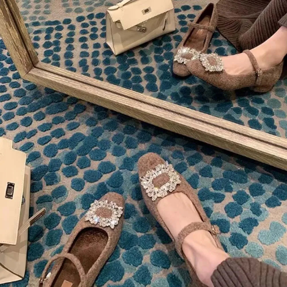 2025 New Spring Autumn Designer Crystal Women's Shoes Fashion Shallow Flat Shoes Simple Outdoor Soft soled Shoes
