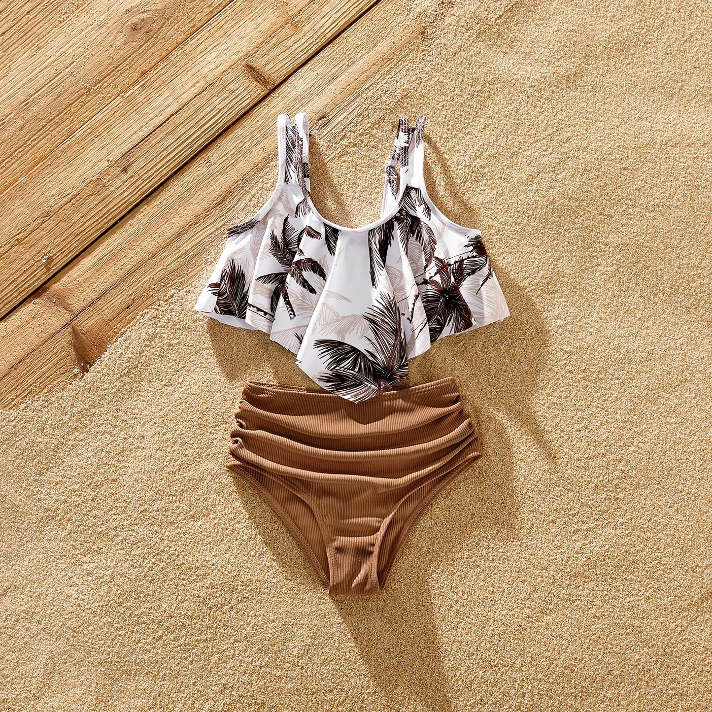 Family Matching Coconut Tree Print Swimwear – Ruched One-Piece Swimsuit & Swim Trunks Beach Set