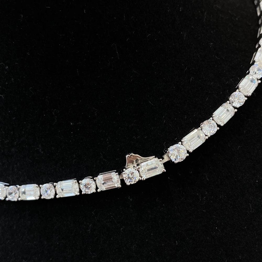 Luxury 925 Sterling Silver Necklace - Emerald Round Cut Lab Sapphire for Women, Anniversary Jewelry Gift