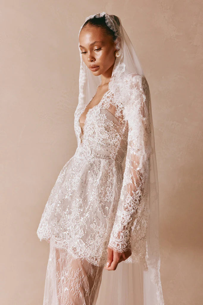 Elegant V-Neck Full Sleeve Lace Beading Mini A-Line Bride Wedding Dresses Bridal Gowns Customized