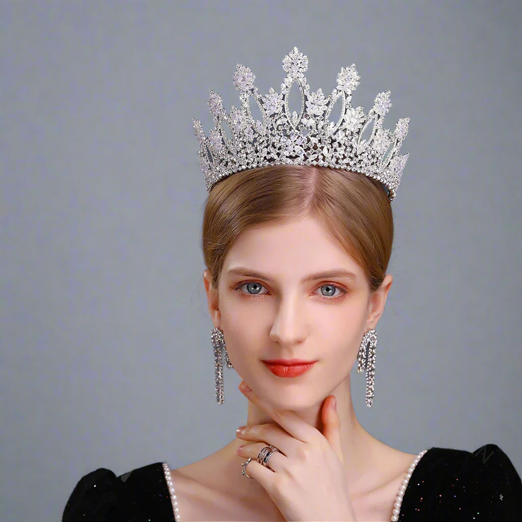 Tall Tiaras Cubic Zirconia Wedding Crowns Bridal Headwear Princess Corona Luxury Pageant Hair Jewelry Women Headpieces Best Gift