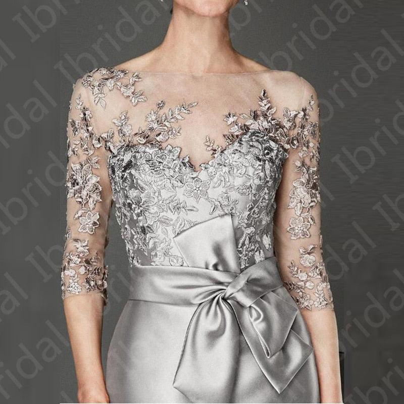 Silver Knee-Length Lace Mother of Bride Dress