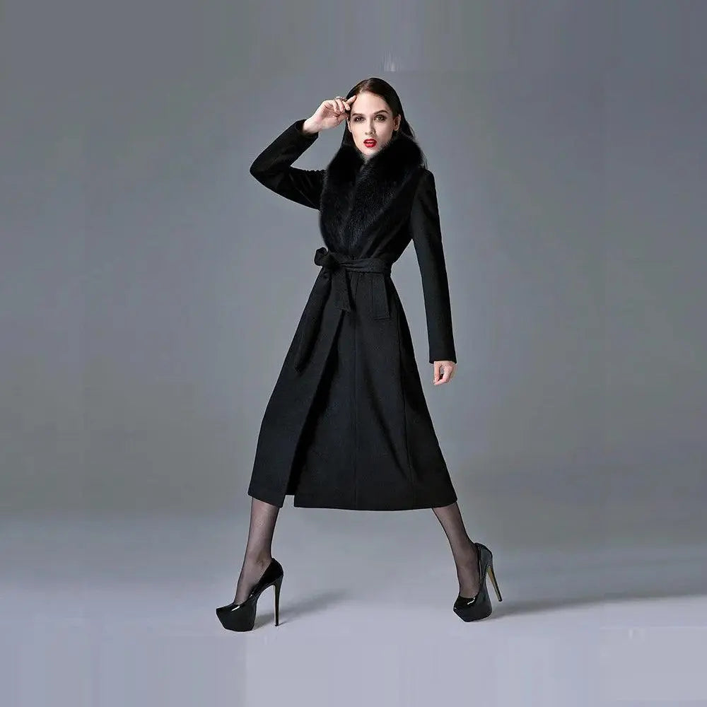 Woman Autumn Winter Thick Warm Wool Coat with Real Fox Fur Collar