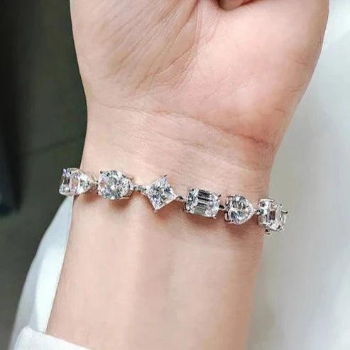 100% 925 Sterling Silver Sparkling Bracelet with High Carbon Diamonds