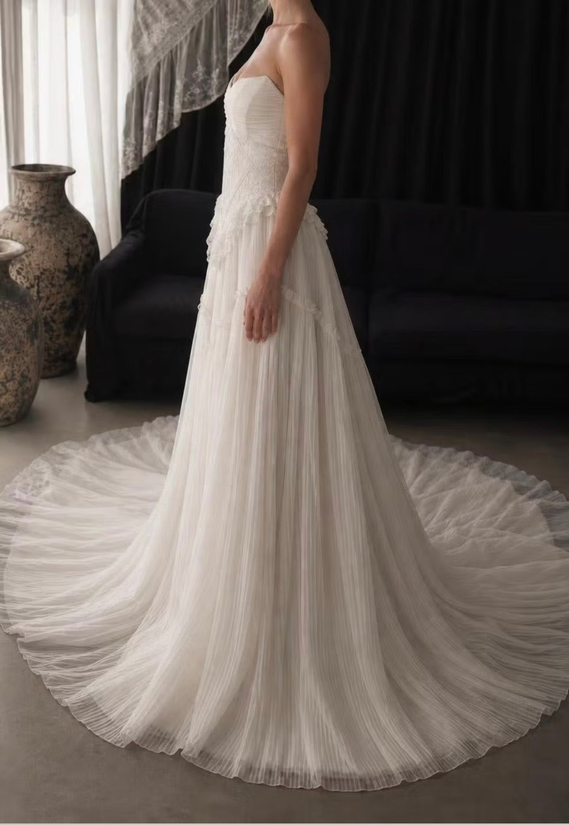 Custom-Made Chiffon Pleated Strapless Wedding Dress with Lace & Sweep Train