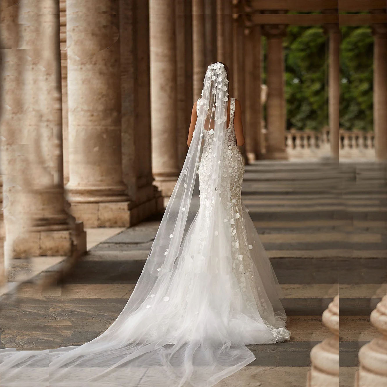Elegant 2-in-1 Wedding Dress – Floral Embroidery Lace, Square Collar, Romantic Removable Train Bridal Gown