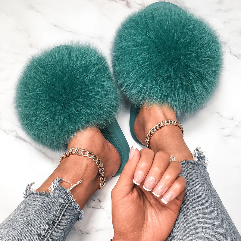 Women's Fluffy Fox Fur Slippers - Plush Sandals for Comfort and Style