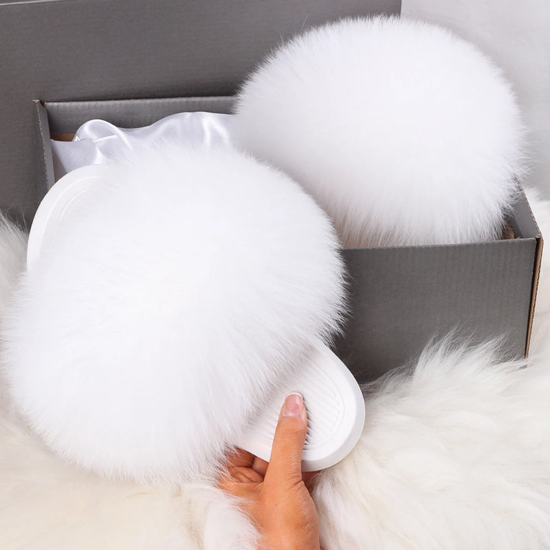 Women's Fluffy Fox Fur Slippers - Plush Sandals for Comfort and Style