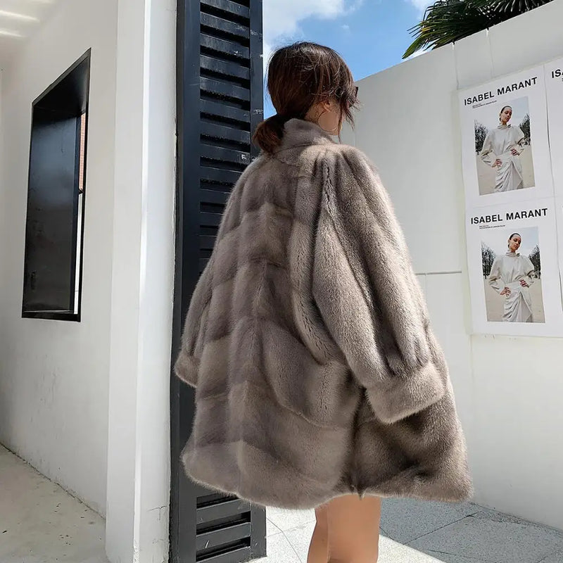 2024 New Arrival: Women's High-Quality Natural Mink Fur Coat – Thick, Warm, and Oversized Winter Jacket