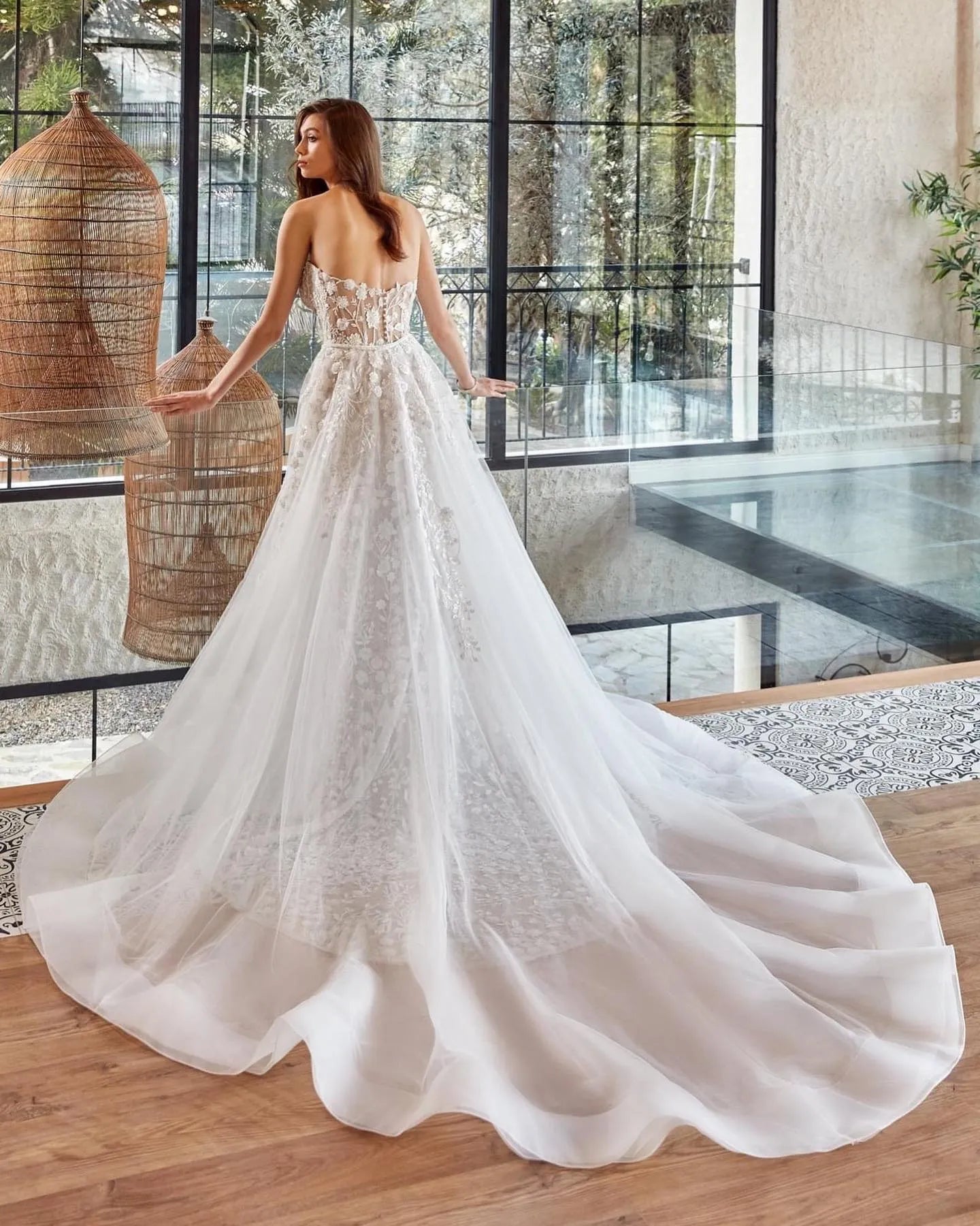 luxury sweetheart mermaid wedding dress 2-in-1 – Neckline, Floral Beading & Trumpet Silhouette, Custom Made Boho Casual Short Satin Off Shoulder with Options for Customization Color:as photo 11