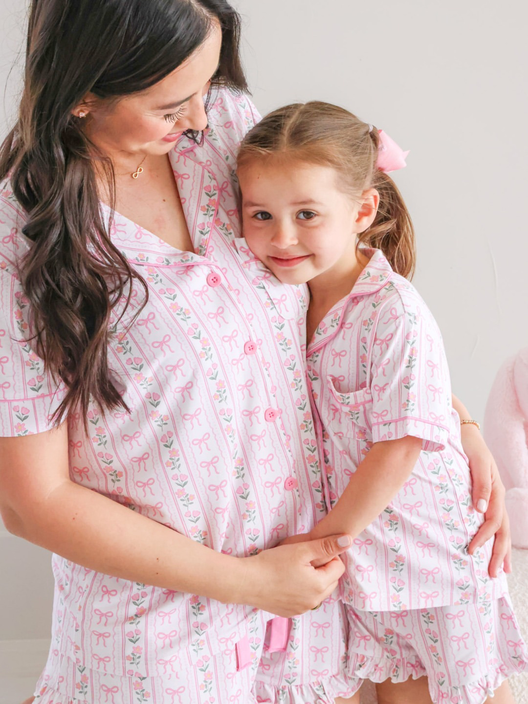 Mom and Daughter Matching Bamboo Pajama Set – Soft Breathable Button-Front Family Loungewear 