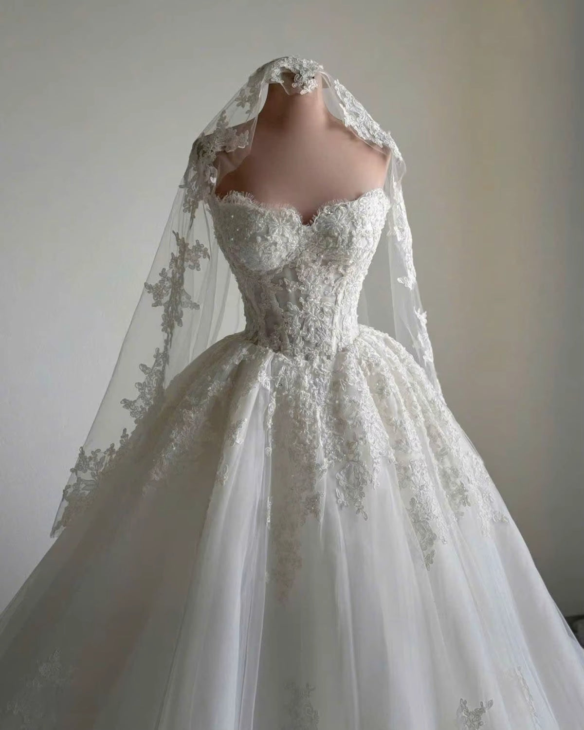 Vestido De Novia Princesa Lace Wedding Dress Mangas Desmontables Corset Vestidos 2025 Alta Calidad Bespoke Elegante Woman Noiva