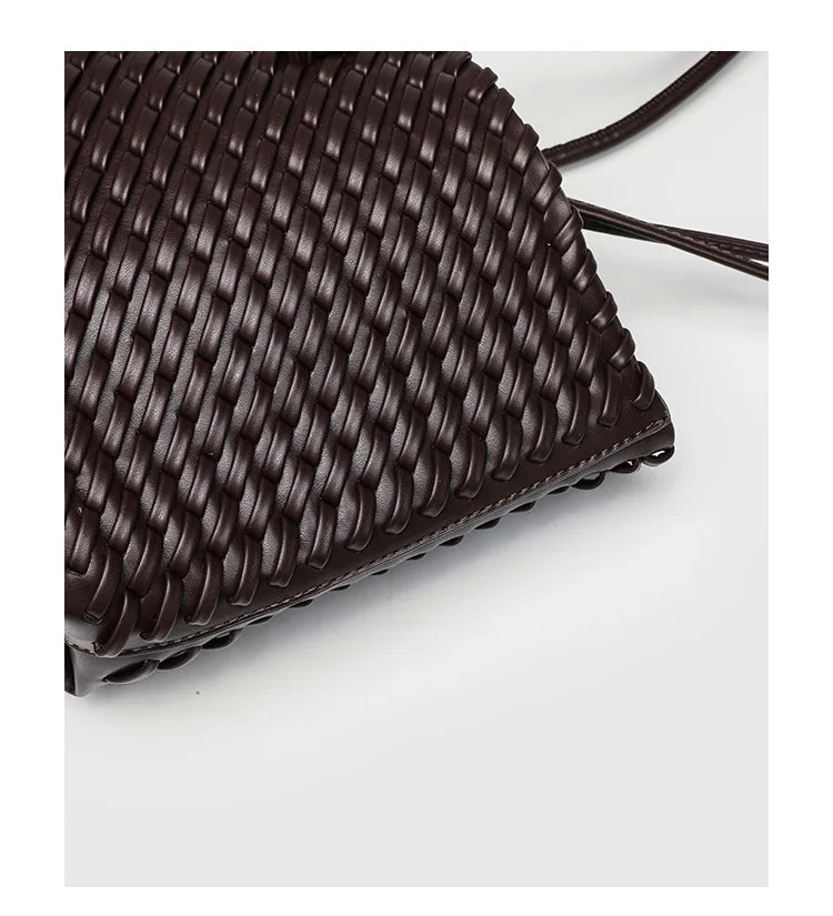 2025 New Women's Large Capacity Shopping Bag Tote Basket Woven Single Shoulder Fashion High End Handbag PU Leather Crossbody