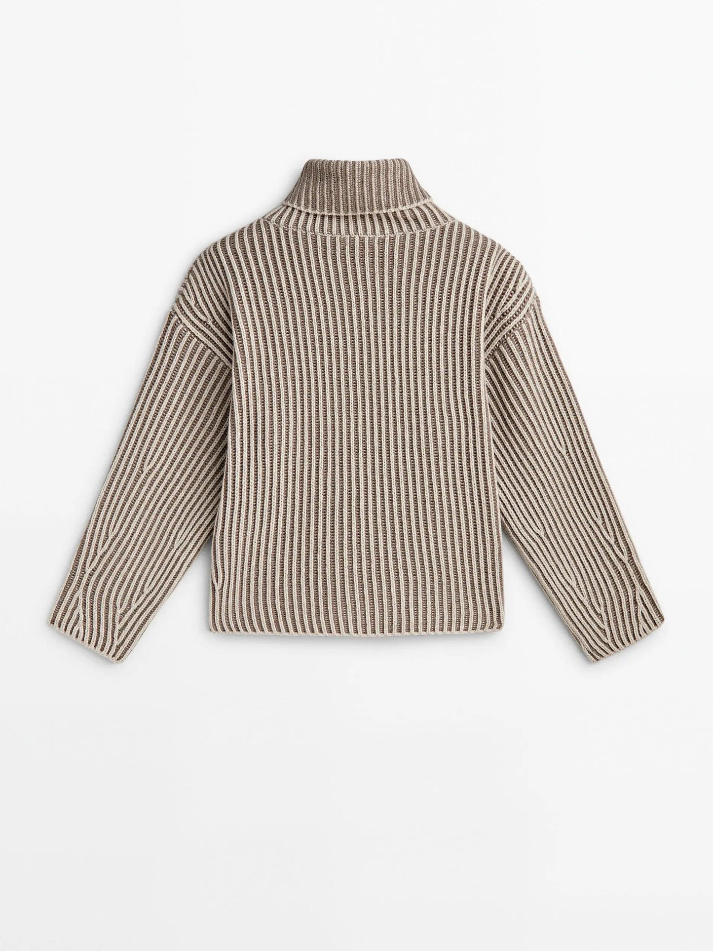 Ethereal MD 2023 Autumn Casual Slouchy High-Neck Short Knit with Color Line Design