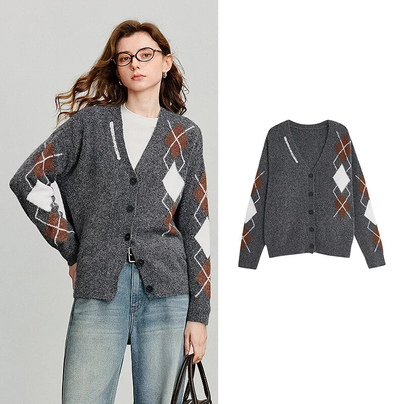 Women Knitted Sweater 2025 Autumn New Grid Pattern V Neck Single Breasted Button Knitted Cardigan Coat Gray