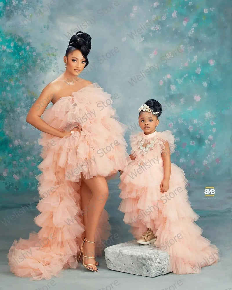 Classic Puffy Strapless Hi Low Tulle Dresses For Mother and Daughter Tiered Ruffled Pleated Long Dress Women Photo Shoot