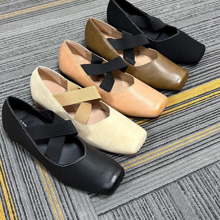 Set of four women's shoes with different color options on a textured gray surface, featuring the brand 'ddiezn'.