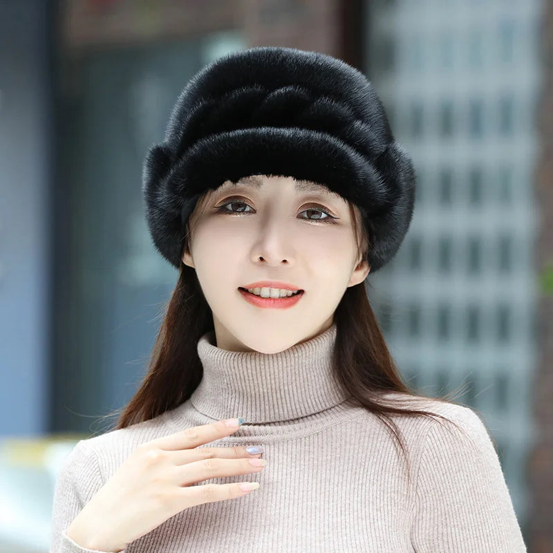 Russian Fur Hat Winter Warm Natural Mink Fur Hats for Women Classic Luxury Caps Earflap Christmas Hat Luxury Lady Real Mink Hat