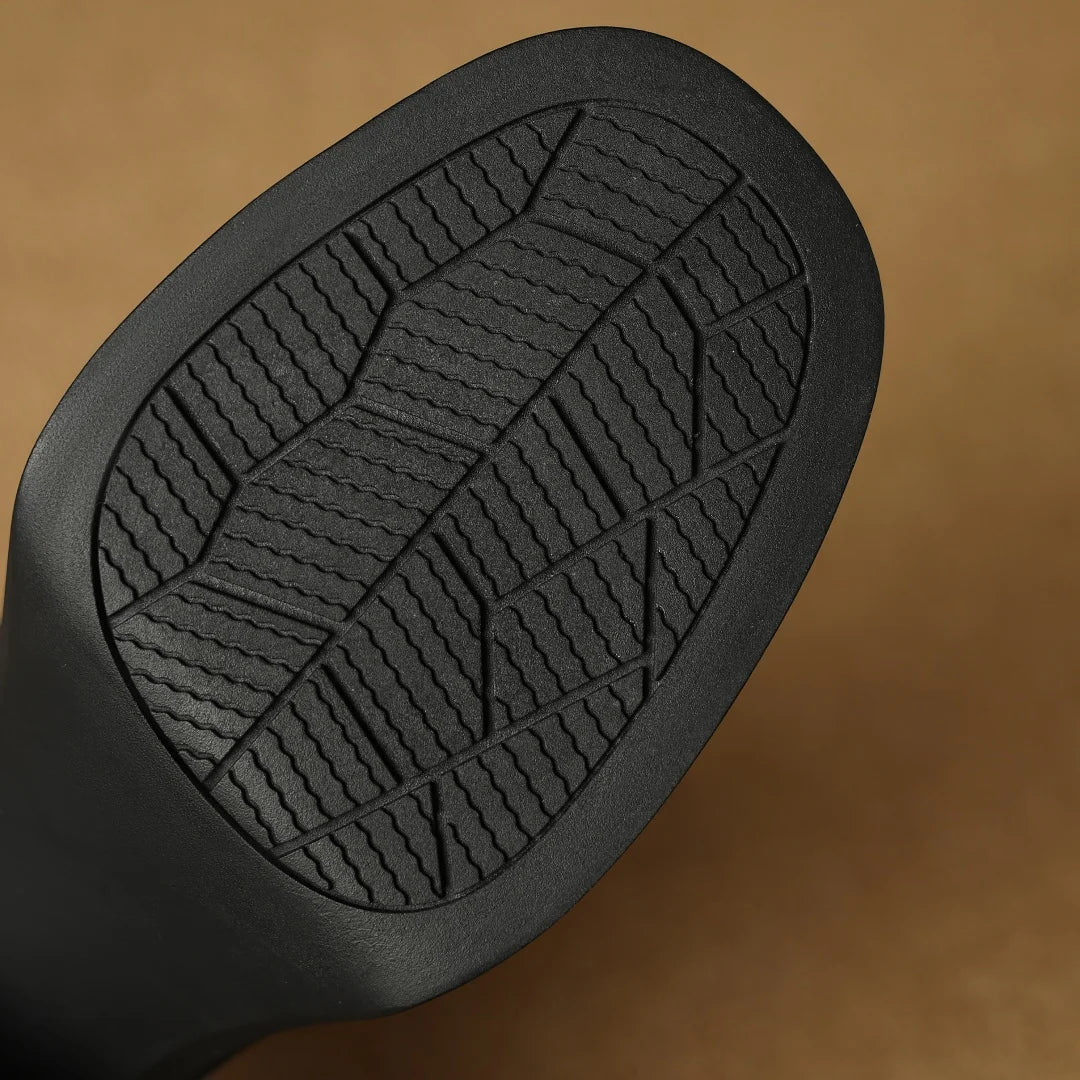 Women’s Genuine Cow Leather Chunky Heel Platform Ankle Boots – High-Quality, Soft, and Comfortable Punk-Style Short Boots with Back Zipper for Autumn