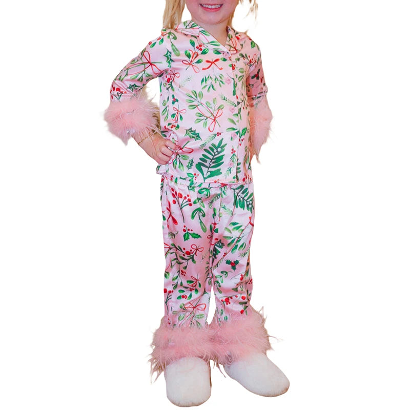 Christmas Leaves Print Mommy and Me Pajamas Set — Loose Top & Pants Family Matching Sleepwear