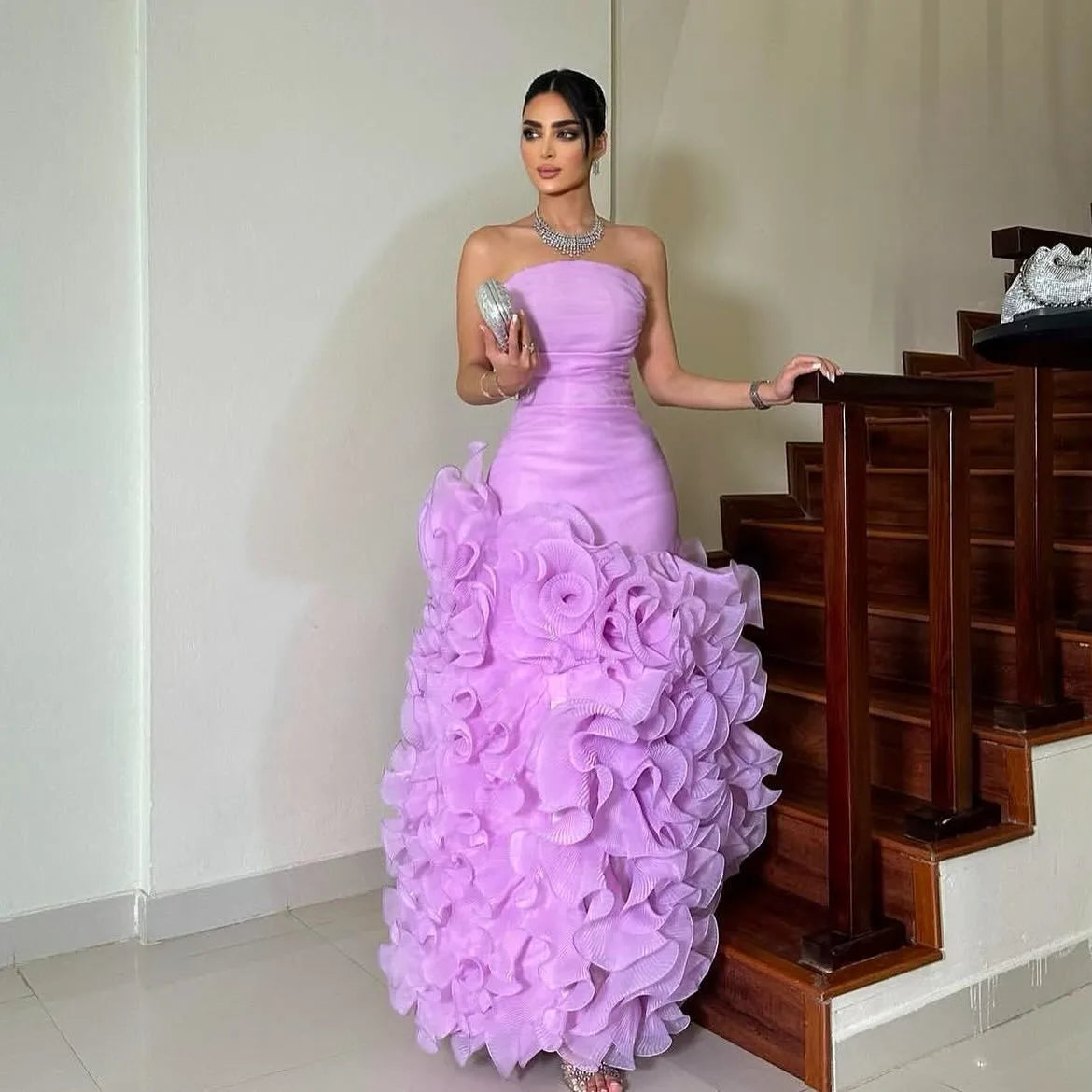 Customized Strapless Organza Flower A-Line Evening Gown – Elegant Pleated Floor-Length Formal Dress